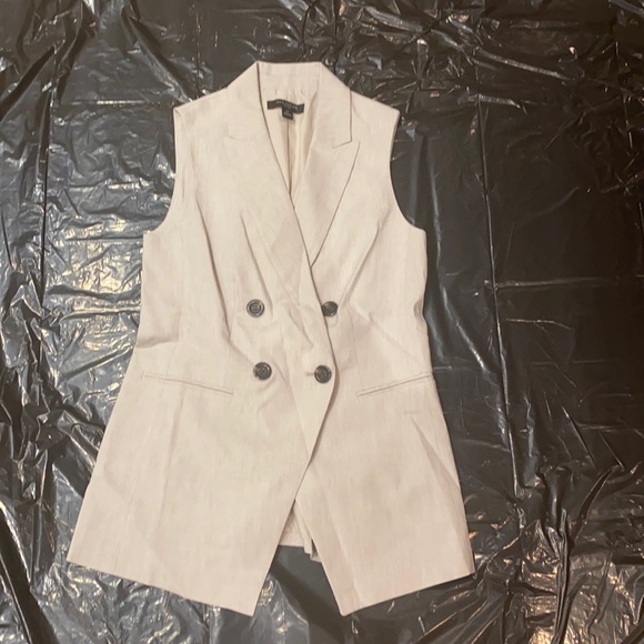 Ann Taylor Vest - Picture 1 of 3